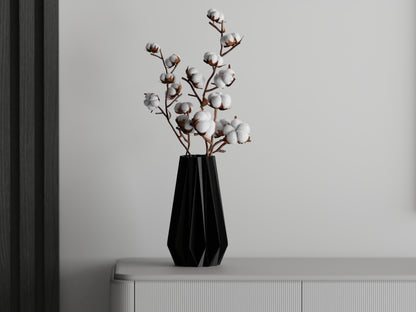 Origami inspired vase - Fold series