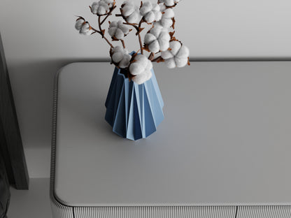 Origami inspired vase - Fold series